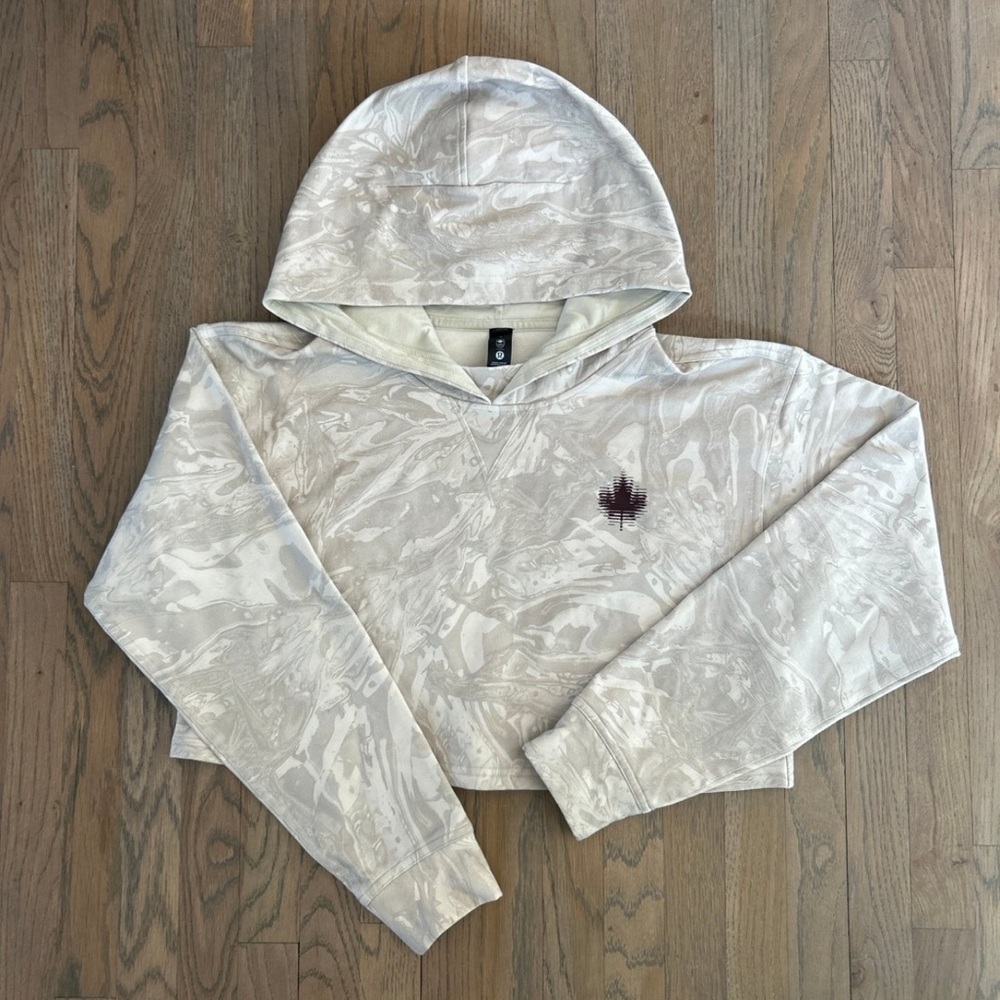 NWOT Lululemon All Yours Cropped Hoodie - Picture 1 of 9
